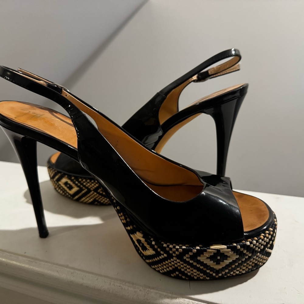 Giuseppe Zanotti Black Slingback Heels with Patterned Platform